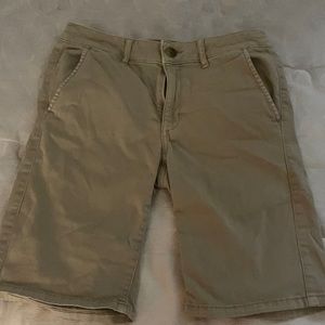 American Eagle Bermuda Khaki Shorts
